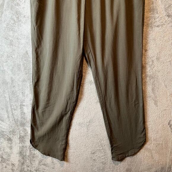 Marine Layer Allison Pants Tencel Size Medium Dusty Olive Dolphin Hem - Picture 7 of 7